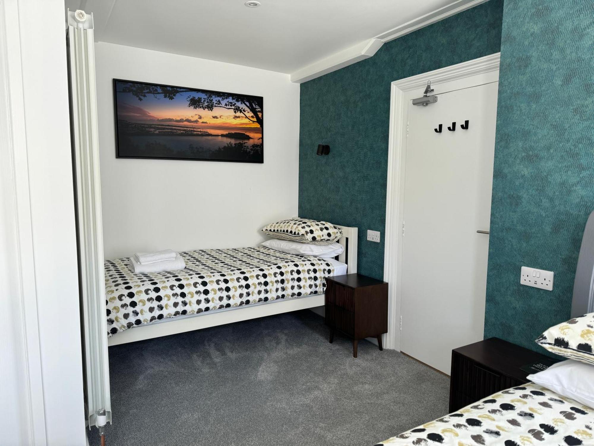 St Georges Guest House Saint Peter Port Dış mekan fotoğraf